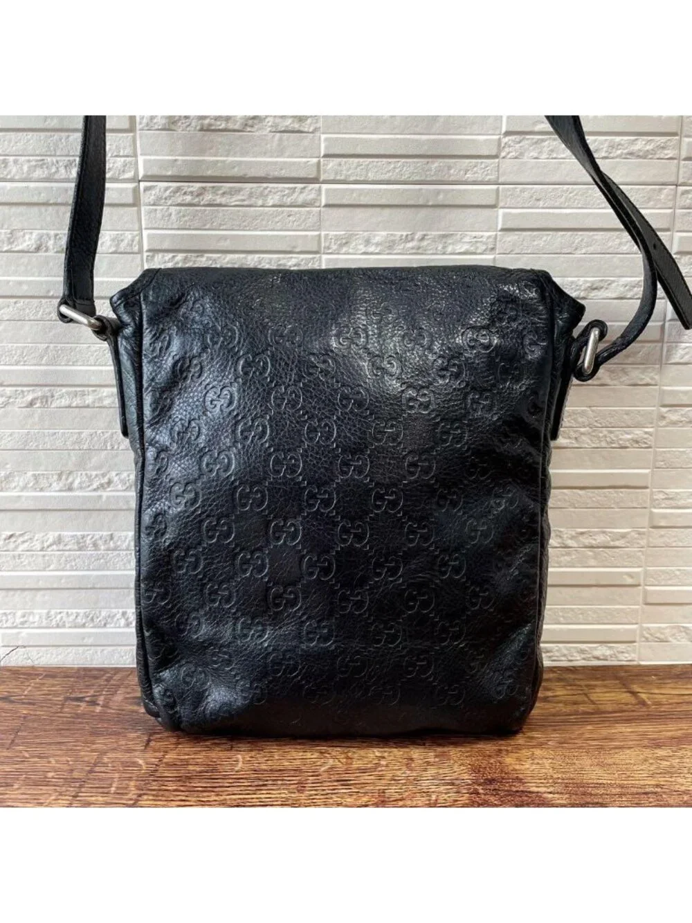Gucci GG Guccissima Leather Shoulder Bag Messenger All Over Print Black
